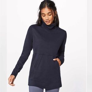 NWT New Lululemon Press Pause Pullover Midnight Navy. Size 4